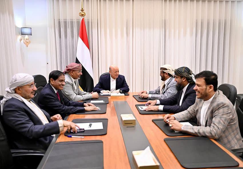 بيان من مجلس القيادة الرئاسي